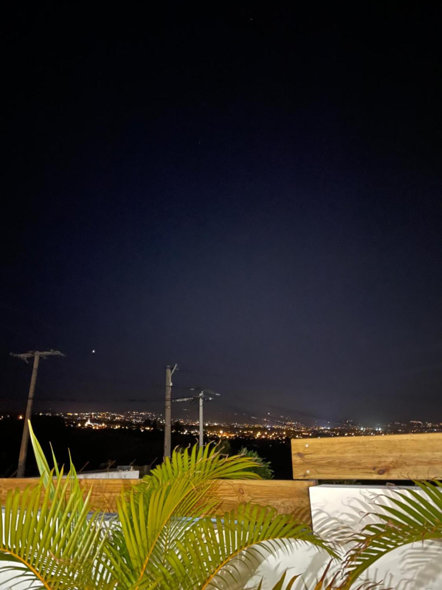 Vila Ti Kaz Des Roches Saint-Louis Exteriér fotografie